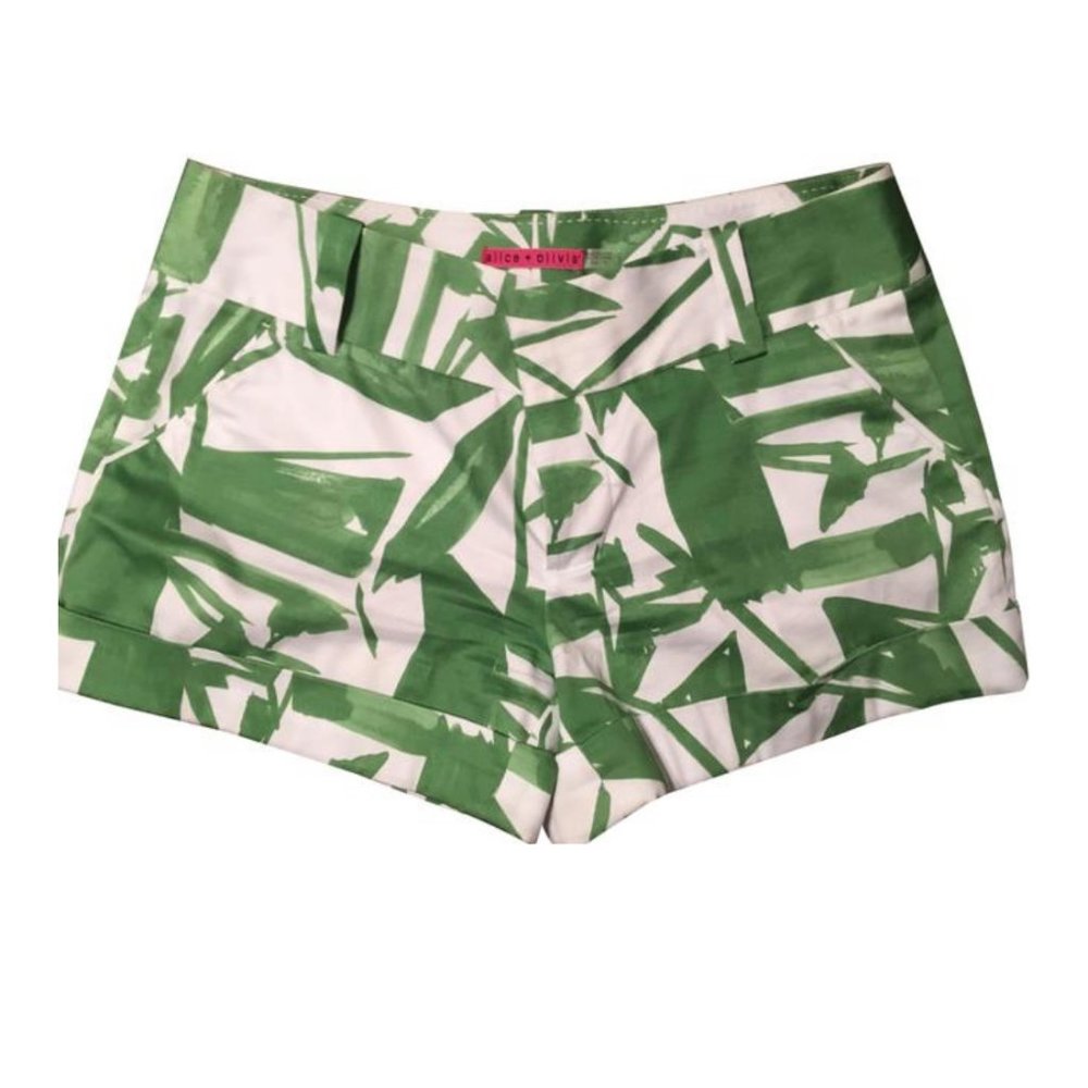 Alice + Olivia Shorts – Size 0